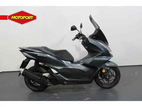Honda PCX 125 (bj 2022)