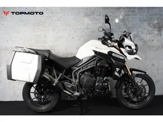 Triumph Tiger 1200 Explorer ABS met zijkoffers (bj 2016)