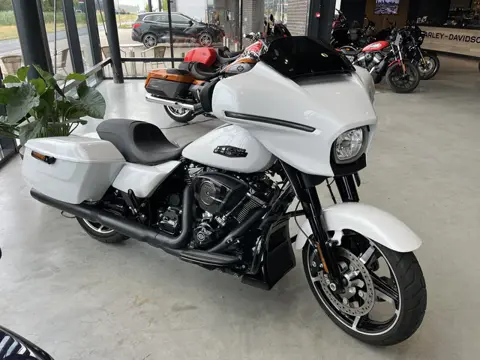 Harley-Davidson FLHX Street Glide (bj 2024)