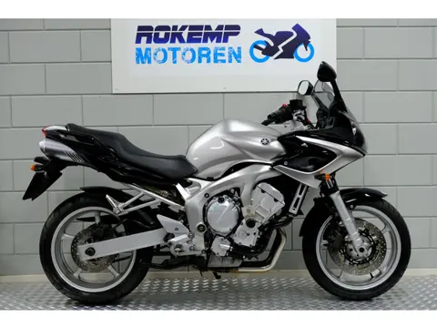 Yamaha FZ6 FAZER TOUR (bj 2003)