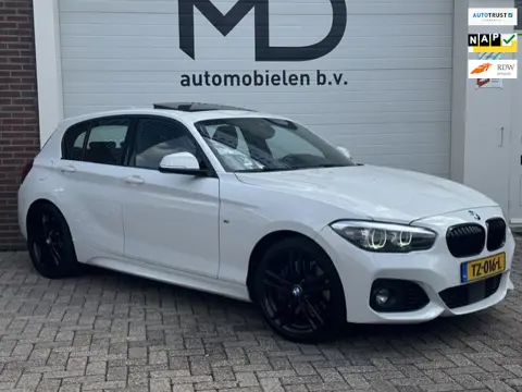BMW 1-serie 118i Edition M Sport - Schuifdak - LED - Leder - Harman Kardon