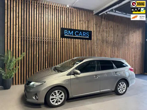 Toyota Auris Touring Sports 1.8 Hybrid Lease+ Panodak, Camera,