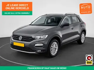 Volkswagen T-Roc 1.0 TSI Style Business- Stoelverwarming, Acc Cruise, Trekhaak, Led, Privacy Glass