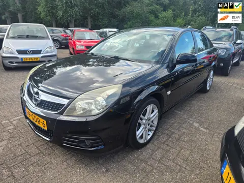 Opel Vectra GTS 2.2-16V Executive