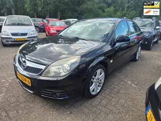 Opel Vectra GTS 2.2-16V Executive