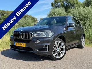 BMW X5 XDrive30d High Executive / Automaat / Leder / Panorama dak / Stoelverwarming / Camera / Led v