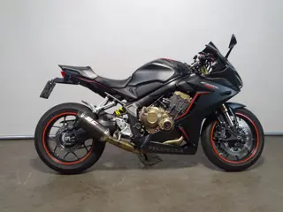 Honda CBR 650 R (bj 2021)