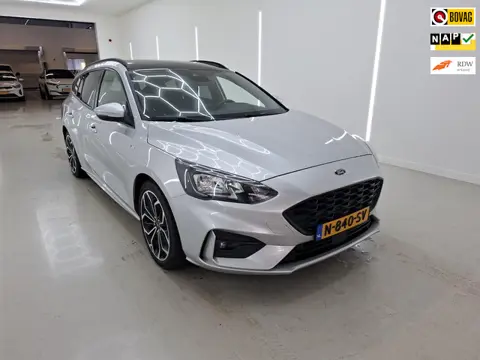 Ford Focus Wagon 1.5 EcoBoost ST Line X Business 150PK+Led+Pano-dak+Vitrual+Navigatie+camera+18"Lmv 