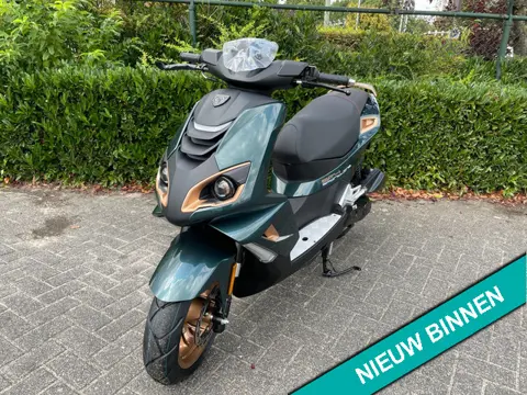 Peugeot Speedfight 4 NIEUW 45km E5+ SCOOTER BETAAL met in3