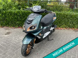 Peugeot Speedfight 4 NIEUW 45km E5+ SCOOTER BETAAL met in3