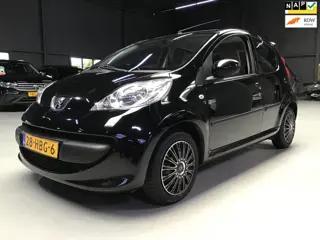 Peugeot 107 1.0-12V XS I New Apk + Kln Brt + Remmen + Schijven I Airco I 5 Drs I Elec Ramen I Centr 
