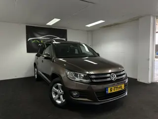 Volkswagen Tiguan 1.4 TSI Sport&Style - PDC - NAVI - PANO - CRUISE - Hoge instap - NAP!