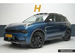 Lynk & Co 01 1.5 | Zwart optiek | 360 camera | Panoramadak | Navigatie | Memory | Apple CarPlay