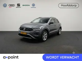Volkswagen T-Roc 1.0 TSI Life 110 pk | Navigatie via App | Parkeersensoren (Park assist) | Achteruit