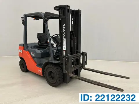 Toyota 2022 Tonero 25 (bj 2022)