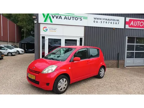 Daihatsu Sirion 2 1.0-12V Trend Airco / Apk 06-2027