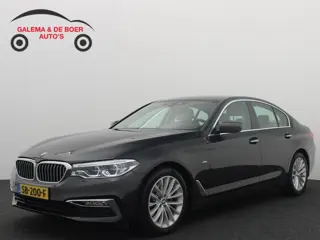 BMW 5-serie 520i High Executive ZEER MOOI! / FULL LED / 360GR CAMERA / STOELVERW / CLIMA / PDC / BLU