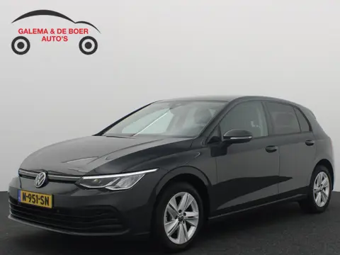 Volkswagen Golf 1.0 eTSI Life AUTOMAAT / TREKHAAK / SFEER / CARPLAY / NAVI / CLIMA / PDC / ACC / DAB