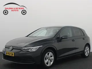 Volkswagen Golf 1.0 eTSI Life AUTOMAAT / TREKHAAK / SFEER / CARPLAY / NAVI / CLIMA / PDC / ACC / DAB