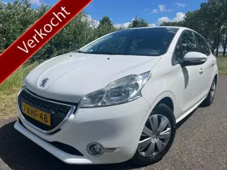 Peugeot 208 1.2 VTi | Clima | Cruise | Navi | Bluetooth | Parkeersensoren | APK juni 2027