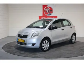 Toyota Yaris 1.0 VVTi + 5Deurs, NL, Stuurbekrachtiging, AIRCO, CV, Boekjes, KEURIGE auto