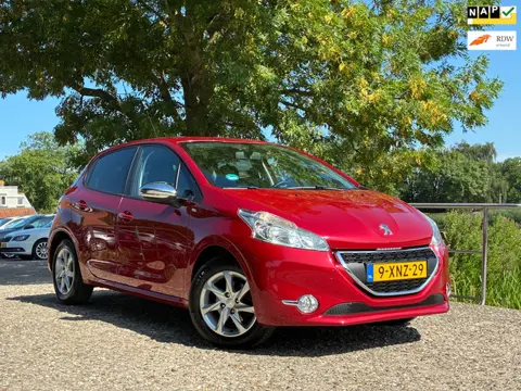 Peugeot 208 1.2 VTi Style | 5-Deurs met Airco nu € 4.975,-!!!
