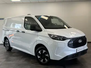 Ford E-Transit Cust. 320 L1H1 Trend 71 kWh Full-led 3-Persoons CruiseControl