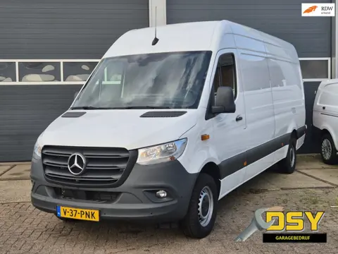 Mercedes-Benz SPRINTER 317 1.9 CDI L3H2 RWD Functional