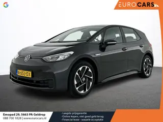 Volkswagen ID.3 Life 58 kWh Airco Full LED Navigatie Carplay Parkeersensoren Camera Adaptive Cruise 