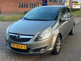 Opel Corsa 1.2-16V '111' Edition 5-Drs Automaat Airco Elect. pakket Audio-CD/MP3 PDC Cruise LMV 16" 