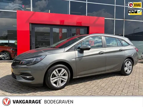 Opel Astra Sports Tourer 1.2 Business Edition