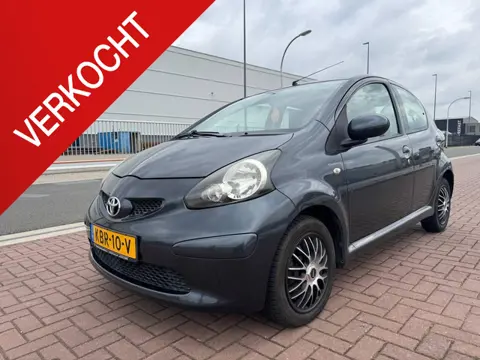 Toyota Aygo 1.0-12V