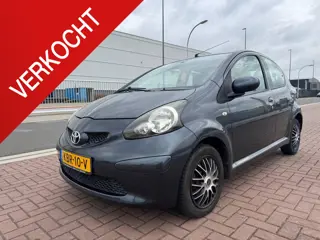 Toyota Aygo 1.0-12V