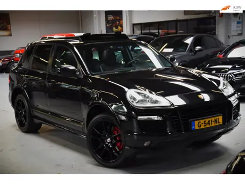 Porsche Cayenne 4.8 GTS Navi Panorama Schuifdak Youngtimer