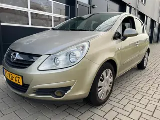 Opel Corsa 1.4-16V 5-Drs,146.957 KM VERKOCHT (bj 2007)