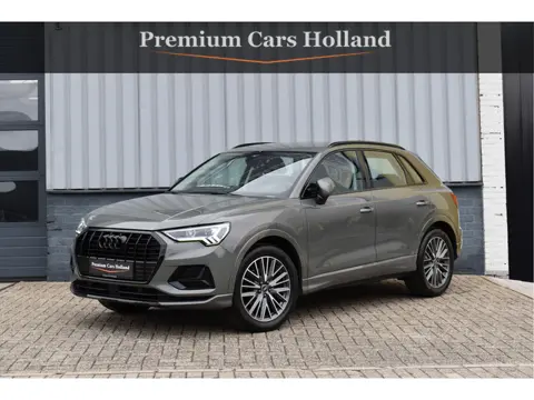 Audi Q3 35 TFSI Black Edition Navi Sfeer Full Led Apple Carplay 19 Inch