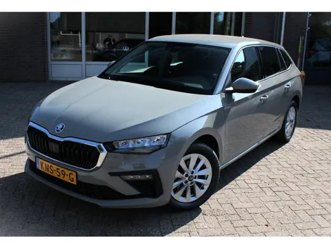 Skoda Scala 1.0 TSI Trekhaak, Stoelverwarming, Carplay, Keyless, Camera, ACC, ECC, Navi, LED, Parkee