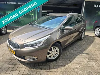 Kia Cee'd Sportswagon 1.6 GDI Plus Pack | 2E EIGENAAR | 3/6 OF 12 MND GARANTIE | NAVI | CAMERA | TRE
