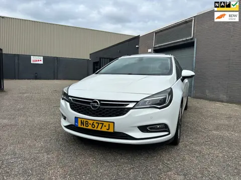 Opel Astra Sports Tourer 1.4 Business+ Clima Cruise Navi Dak Led PDC LM-Wielen APK NAP.