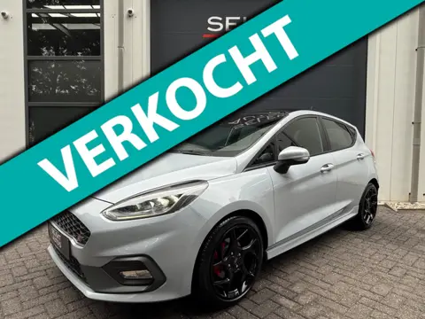 Ford Fiesta 1.5 EcoBoost ST-3 Performance 200 Pk Pano/Recaro/Full Led/Cruise Control/Climate Control