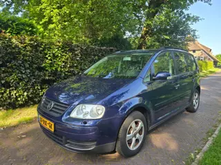 Volkswagen Touran 1.6 Business (bj 2005)