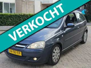 Opel Corsa 1.2-16V Silverline Airco