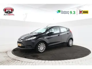 Ford Fiesta 1.5 TDCi Style Lease Nieuwe apk en beurt topconditie.