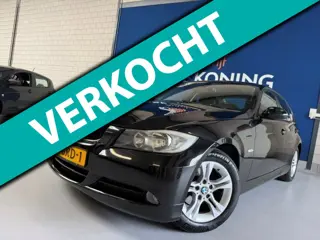 BMW 3-serie 320i Business Line automaat / kleur: zwart / NAP met 198761 km.en APK tot 08/2027 / Clim