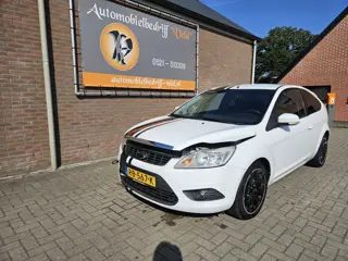 Ford Focus 1.6-16V Ambiente (start niet) (bj 2008)