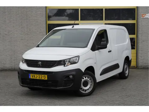 Peugeot Partner 1.5 BlueHDI L2H1 Premium Long BJ2021 Navi | Airco | Cruise control | Tussenshot+Raam