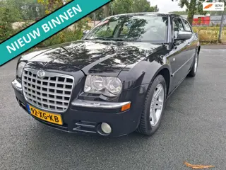 Chrysler 300C 3.5 V6 SUPER DIKKE UITVOERING EN ORG NED AUTO MET NAP ERBIJ