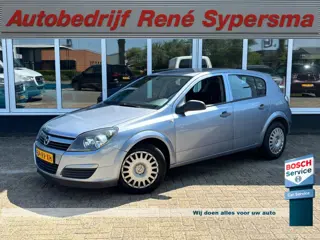 Opel Astra 1.6 Essentia | Cruise | Airco | Elektrische ramen APK Verlopen, Handelsprijs!