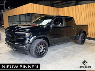 Dodge Ram 1500 5.7 V8 4x4 Crew Cab Limited Night. 22 inch. HUD. Luchtvering. Alle opties.
