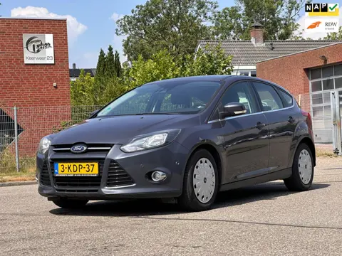 Ford Focus 1.6 TDCI ECOnetic Lease Titanium 1e Eigenaar*Cruise*Clima*6 versnelling*NAP*Parkeersensor